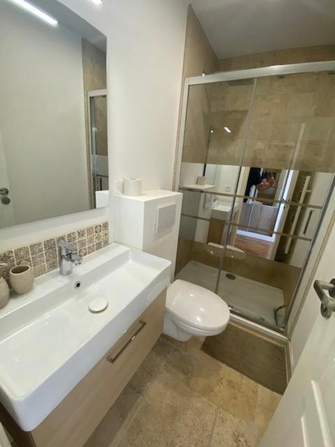 Studio Vue Mer Au Calme Proche Des Plages Apartman Nizza Kültér fotó